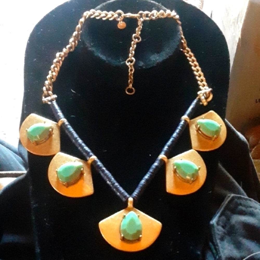 J. CREW Chic Gold tone and Green Statement Necklace